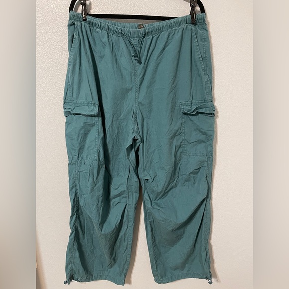 wild fable Pants - Wild Fable Large Baggy Cargo Pockets Parachute Pants Teal Green Y2K Gorpcore